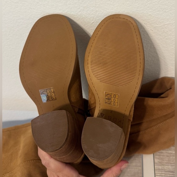 Kelsi Dagger Brooklyn Logan Fawn Thigh High Suede Boots Stacked Heel Chic Size 7 - Picture 11 of 11